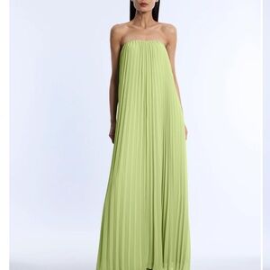 BCBGMAXAZRIA Pleated Gown in Citrine